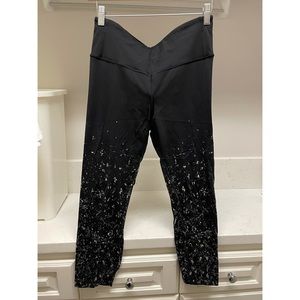 Lululemon Speed Up Crop - Nulux SZ 10